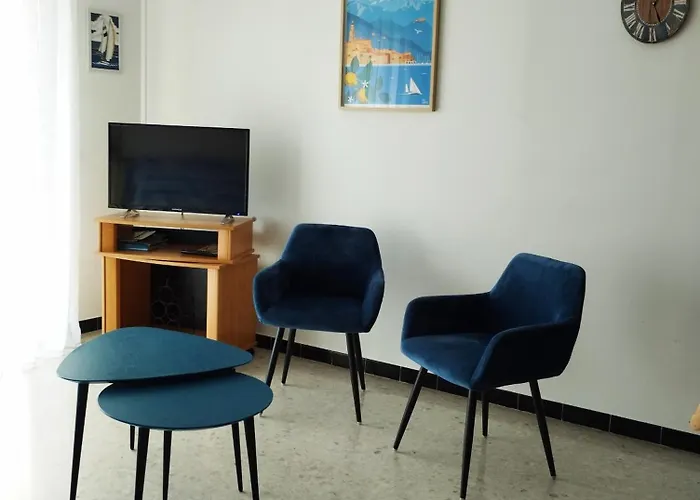 Grand 2 Pieces Climatise, Terrassse Vue & Proche Fete Du Citron Apartamento Menton
